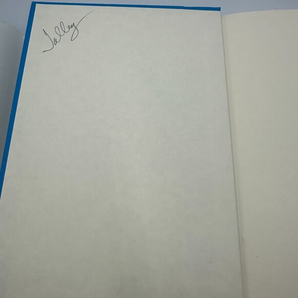 Janet Evanovich Lee Goldberg The Chase Novel First Edition Hardcover 2014 - Picture 4 of 4